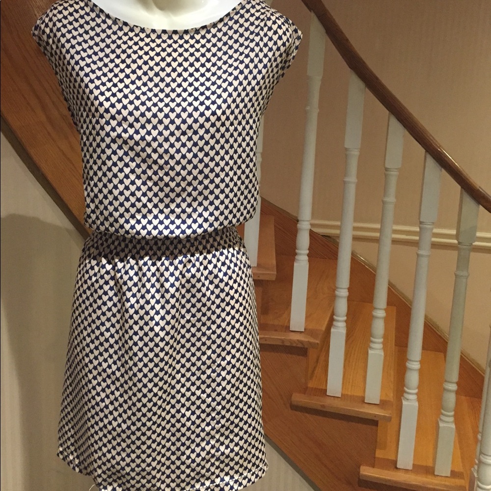 🛍2 for $30🛍NWOT Slip on Cap sleeve slip on dress with heart design